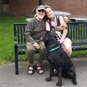 Meet your Posher, Avi